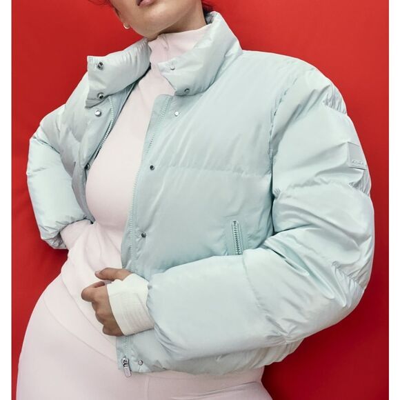 Athleta 480075 Women's Sz L Glacier Blue Summit Cropped Shine Puffer Jacket - Picture 11 of 11